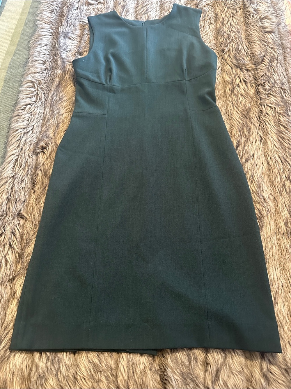 MM Lafleur Dark Green Sleeveless Sheath Dress